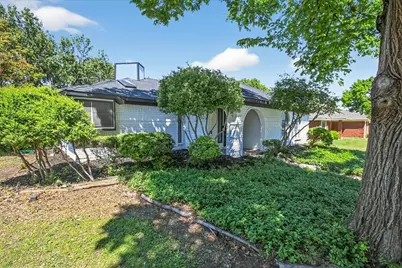 1541 Sunswept Terrace, Lewisville, TX 75077 - Photo 3