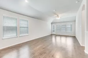 229 Rosemary Dr, Azle, TX 76020 - Photo 7