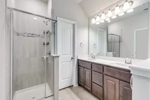 229 Rosemary Dr, Azle, TX 76020 - Photo 15