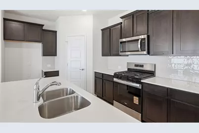 10021 Anyhow Drive, Aubrey, TX 76227 - Photo 11