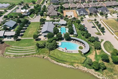 320 Parkside Drive, Argyle, TX 76226 - Photo 31