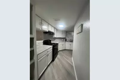 7501 Chesterfield Drive, Dallas, TX 75237 - Photo 7