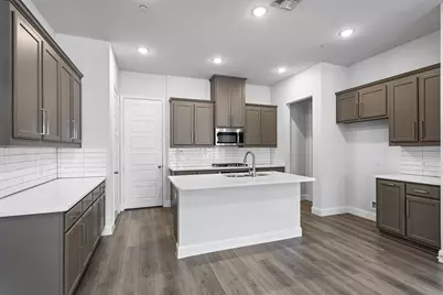 4929 Barcelona Avenue, McKinney, TX 75070 - Photo 5