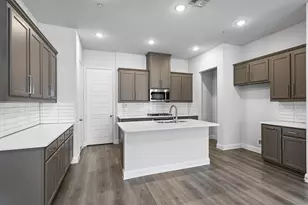 4929 Barcelona Ave, McKinney, TX 75070 - Photo 5