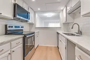 4563 N O'Connor Rd, Irving, TX 75062 - Photo 3