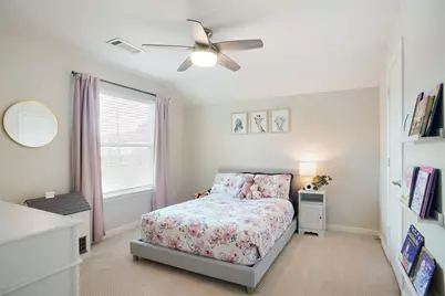 2828 Northwood Street, Grapevine, TX 76051 - Photo 17