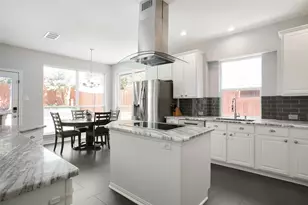 2828 Northwood St, Grapevine, TX 76051 - Photo 11