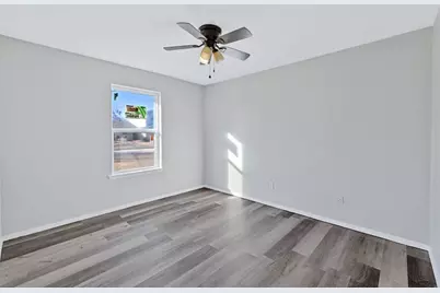 111 Lorie Street, Alvarado, TX 76009 - Photo 13