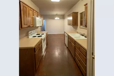 946 E 3rd Street E, Weatherford, TX 76086 - Photo 9