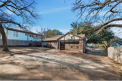 240 Timberlake, Azle, TX 76020 - Photo 31