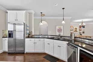 5801 Hillcrest Ave, University Park, TX 75205 - Photo 11