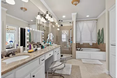 5801 Hillcrest Avenue #06, University Park, TX 75205 - Photo 7