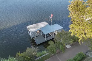 7006 Stone Bluff Ct, Granbury, TX 76048 - Photo 37