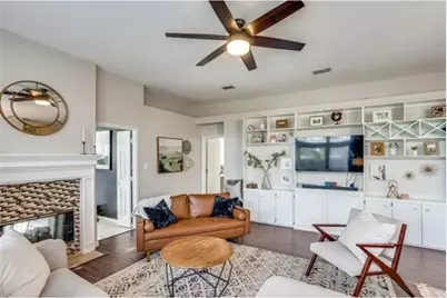 4310 Elgin Court, Grand Prairie, TX 75052 - Photo 11