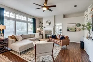 4310 Elgin Ct, Grand Prairie, TX 75052 - Photo 9