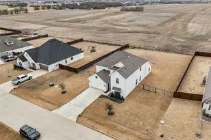 9437 Wildcat Rdg, Godley, TX 76044 - Photo 31