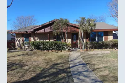10835 Hayfield Drive, Dallas, TX 75238 - Photo 21