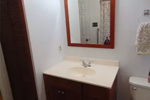 10835 Hayfield Dr, Dallas, TX 75238 - Photo 13