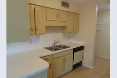 10835 Hayfield Drive, Dallas, TX 75238 - Photo 9