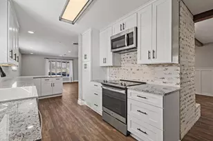 1216 W Lamberth Rd, Sherman, TX 75092 - Photo 11