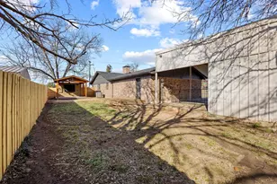 1216 W Lamberth Rd, Sherman, TX 75092 - Photo 31