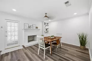 907 Roaring Springs Rd, Fort Worth, TX 76114 - Photo 17