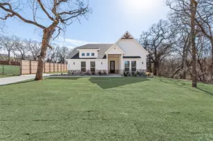 2017 Shady Crk Xing, Azle, TX 76020 - Photo 7