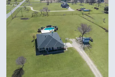 9800 Silver Creek Drive, Scurry, TX 75158 - Photo 1