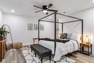 1114 Clay Ave, Waco, TX 76706 - Photo 9