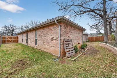 3211 Summergrove Drive, Arlington, TX 76001 - Photo 39