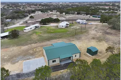 530 Lois Circle, Granbury, TX 76049 - Photo 35