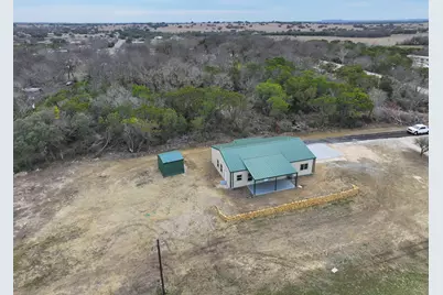 530 Lois Circle, Granbury, TX 76049 - Photo 33