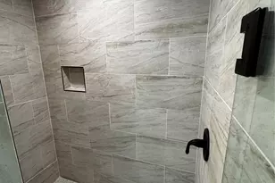 530 Lois Cir, Granbury, TX 76049 - Photo 17