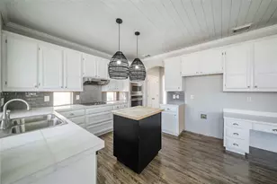 1940 Robin Ln, Flower Mound, TX 75028 - Photo 9