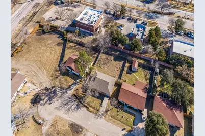 804 Bullock Street, Coppell, TX 75019 - Photo 3