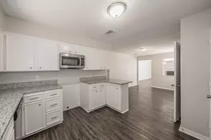 876 Dogwood Trail, Lancaster, TX 75146 - Photo 15