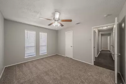 876 Dogwood Trail, Lancaster, TX 75146 - Photo 19