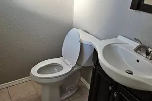 2025 Lamont Dr, Garland, TX 75040 - Photo 19