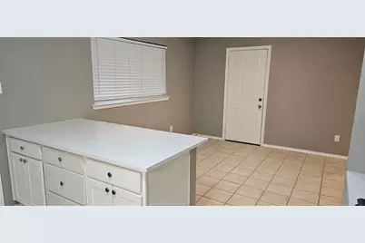 2025 Lamont Drive, Garland, TX 75040 - Photo 9