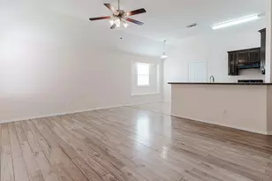 3414 Mojave Dr, Dallas, TX 75241 - Photo 3