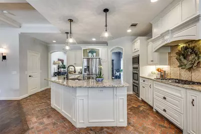 523 S Dallas Street, Van Alstyne, TX 75495 - Photo 17