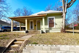 1414 Wesley St, Greenville, TX 75401 - Photo 1