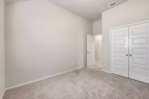 1204 Queens Brook Ln, Fort Worth, TX 76140 - Photo 15