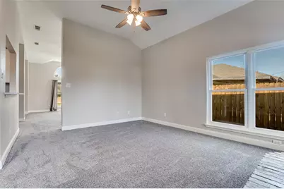 670 Honeysuckle Lane, Cedar Hill, TX 75104 - Photo 7