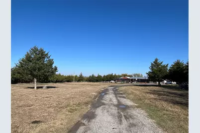 358 County Road 4519, Wolfe City, TX 75496 - Photo 9