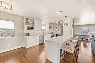 9710 Parkford Dr, Dallas, TX 75238 - Photo 11