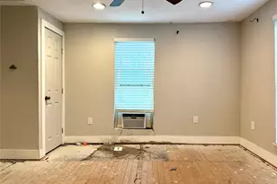 2222 Speight Ave, Waco, TX 76706 - Photo 5