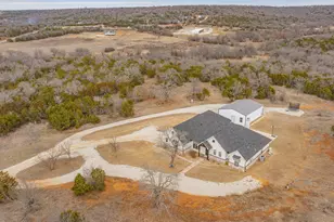 148 S Ranch Ln, Graham, TX 76450 - Photo 3