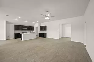 805 Stone Eagle Dr, Azle, TX 76020 - Photo 11