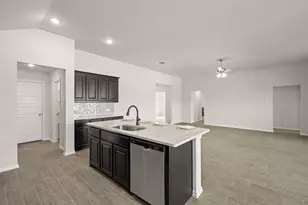 805 Stone Eagle Dr, Azle, TX 76020 - Photo 9